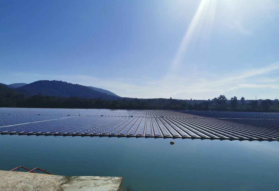 越南平顺省 200MW 大型水上漂浮光伏电站