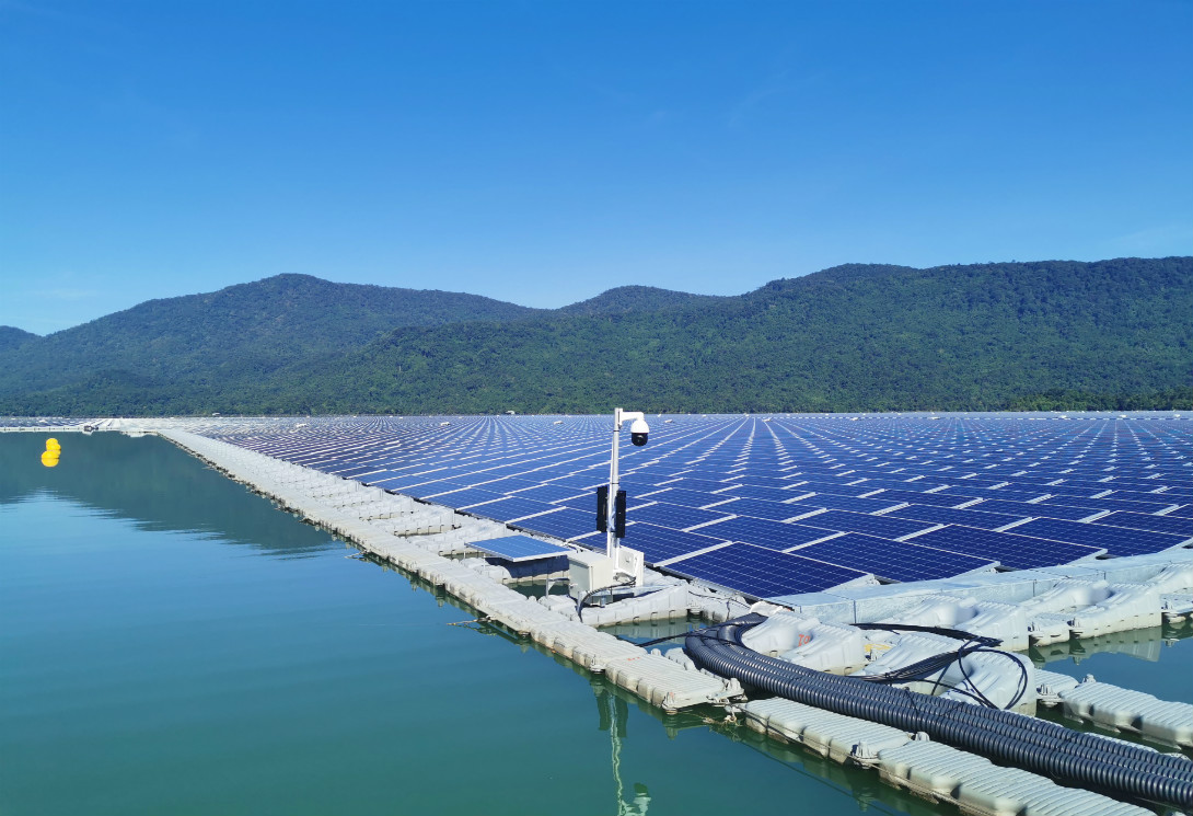 越南平顺省 200MW 大型水上漂浮光伏电站