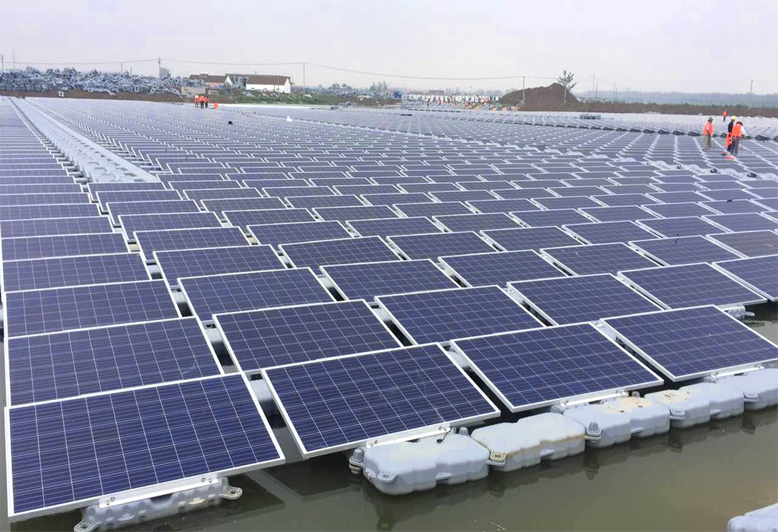 江苏盐城30MW水上光伏漂浮电站