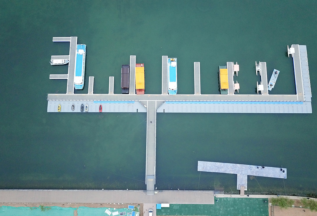 河北石家庄滹沱河大型高档观光游艇码头