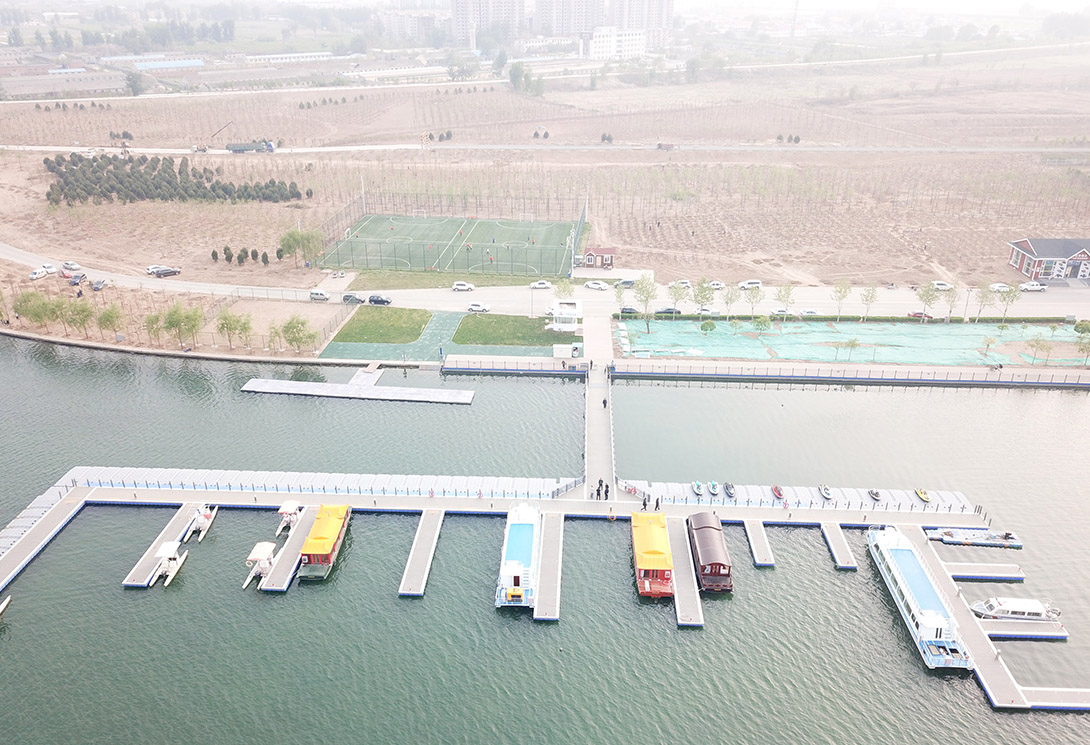 河北石家庄滹沱河大型高档观光游艇码头