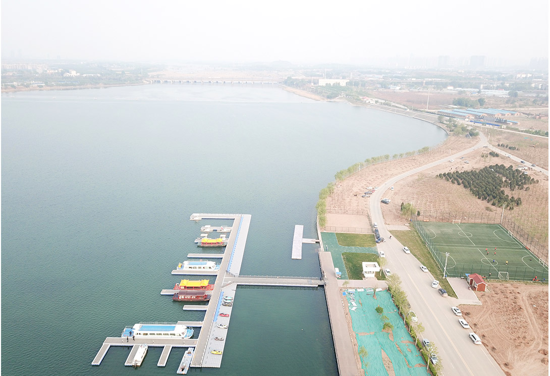 河北石家庄滹沱河大型高档观光游艇码头